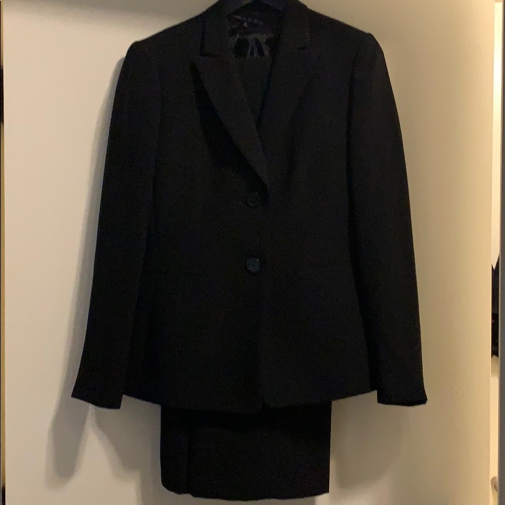 An Elegant Preston & York Suit - never worn